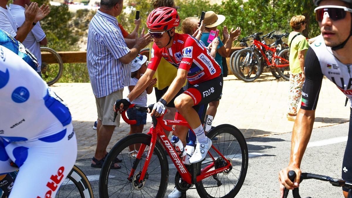 Lenny Martinez, de estreno.