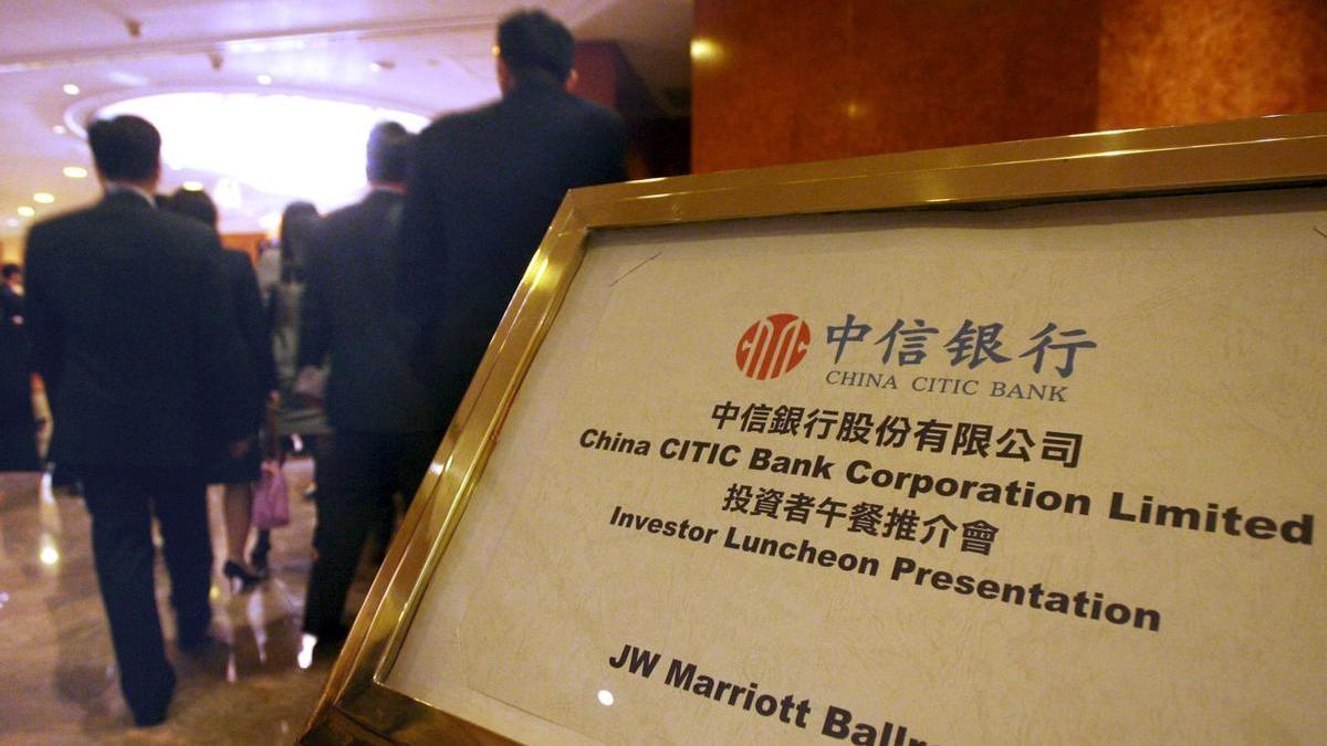 ¡Foto de archivo que muestra a los invitados al almuerzo de inversionistas del banco CITIC en Hong Kong.