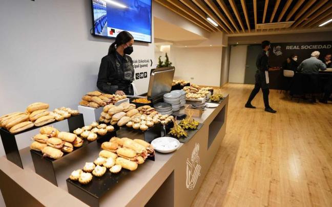 Zona VIP del Estadio de Anoeta, en una imagen de archivo. / R.S.
