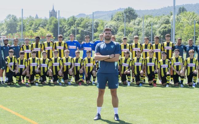 Bittor Llopis encabeza por tercera temporada encadenada el proyecto del Basconia,25/26, ahora en Segunda RFEF. / ATHLETIC CLUB Bittor Llopis encabeza por tercera temporada encadenada el proyecto del Basconia,25/26, ahora en Segunda RFEF. / ATHLETIC CLUB