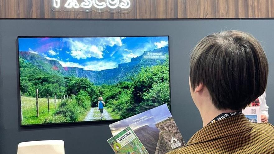 Orduña, con sus senderos, rutas, paisaje y patrimonio, está presente en FITUR