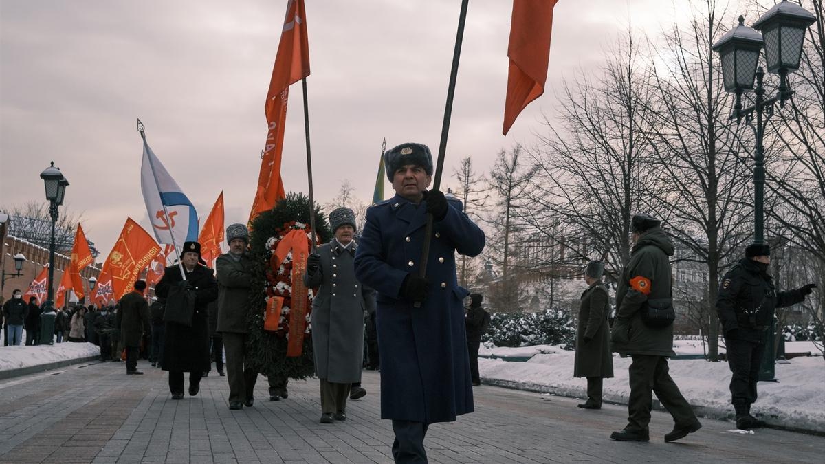 Marcha de seguidores del Partido Comunista ruso.