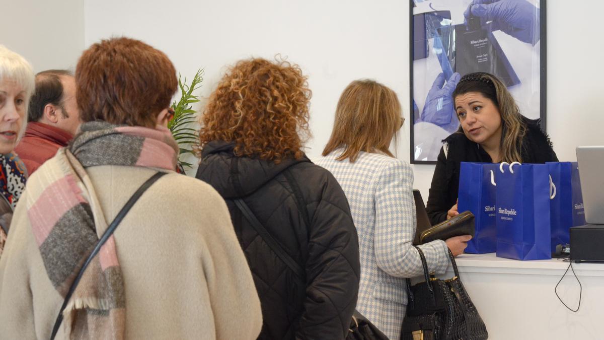 El serúm de Sibari Republic vuelve a ser un éxito de ventas.