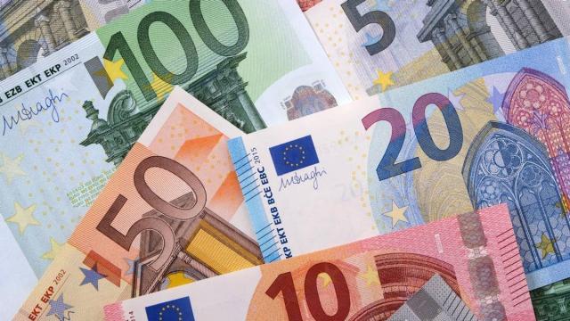 Se puede donar dinero en efectivo, acciones e inmuebles.