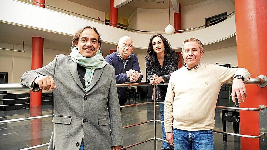 Josu Okiñena, Paco Ibáñez Irribarria, Noelia Ibáñez e Ibon Zamacola Zubiaga, en el conservatorio. | FOTO: JORGE MUÑOZ