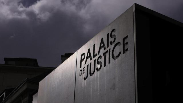 El tribunal de la ciudad francesa de Vannes en el que está siendo juzgado el excirujano pederasta Joël Le Scouarnec. / EFE El tribunal de la ciudad francesa de Vannes en el que está siendo juzgado el excirujano pederasta Joël Le Scouarnec.