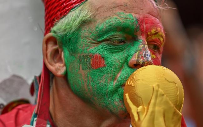 Los colores oficiales del Mundial podrían determinar a la ganadora del preciado trofeo.