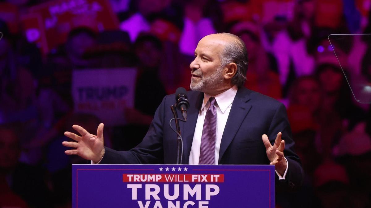 Howard Lutnick interviene en un mitin de campaña de Donald Trump
