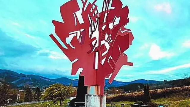 El símbolo Monumento al Pastor, obra de Basterretxea.