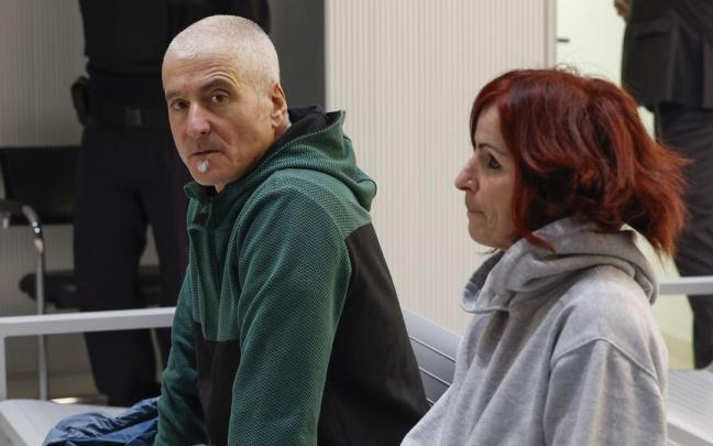 'Txapote' y 'Amaia', durante el juicio. / EFE 'Txapote' y 'Amaia', durante el juicio.