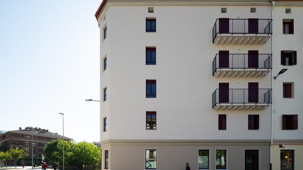 Antigua casa en Arrasate reconvertida en apartamentos dotacionales