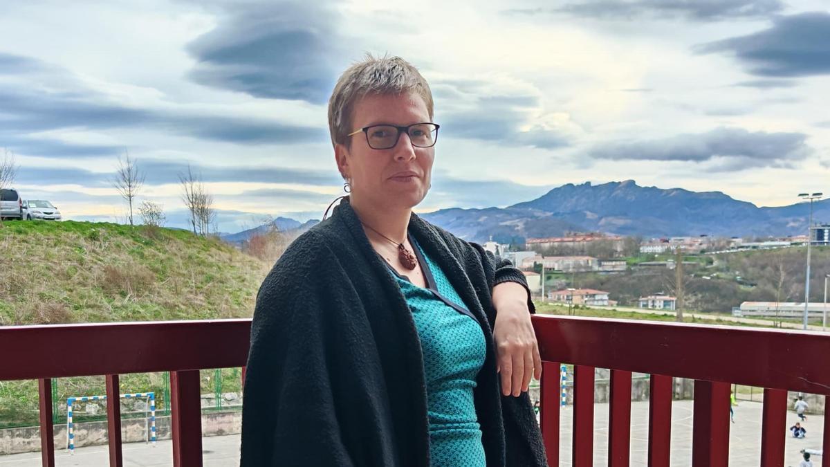Naroa Martínez, maestra y psicopedagoga, especialista en pérdidas, muerte y duelos, explica la importancia de hablar sobre la muerte en la infancia.
