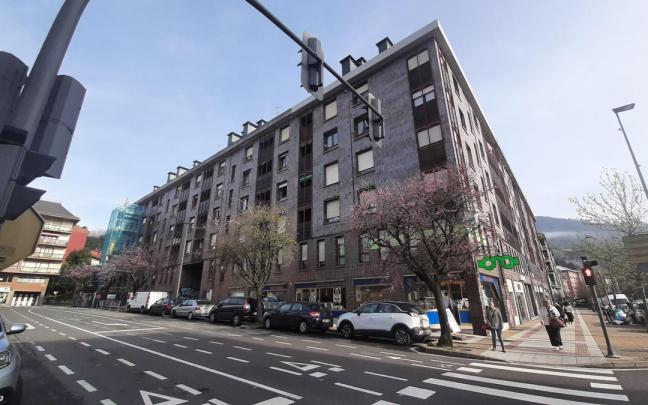 Edificio de Laudio en el que esta tomando forma el centro de día para discapacidad intelectual y dos viviendas