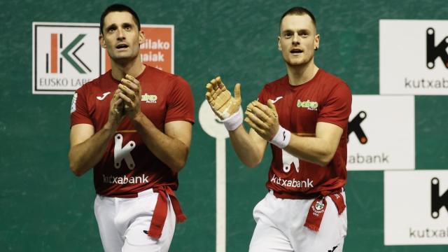 Unai Laso y Albisu ganan a Zabala y Martija en el Astelena de Eibar en el Parejas.
