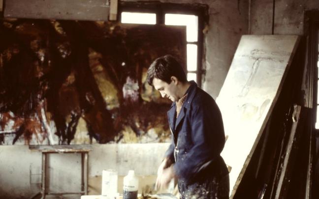 Un joven Alberdi en pleno proceso de creación.