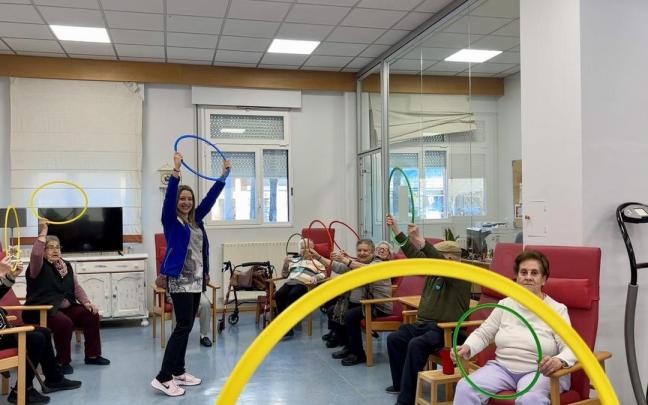 Gasteizko Blas de Otero adinekoentzako udal zentroa 20. urteurrena ospatzen hasi da.