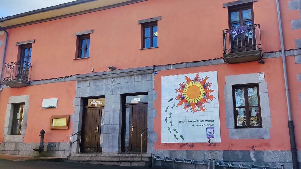 El nuevo centro será un espacio más moderno y accesible que la escuela actual