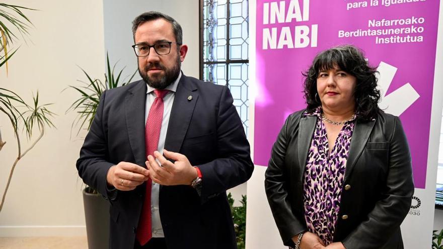 Javier Remírez y Eva Istúriz, antes de la reunión.