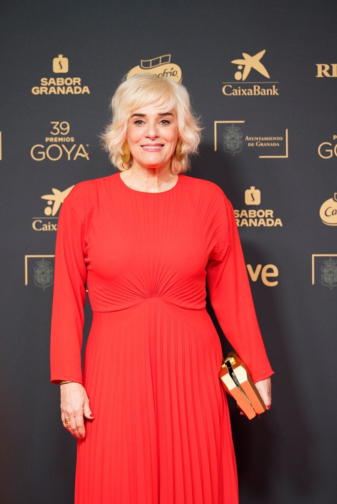Anabel Alonso posa en la alfombra roja de la 39º edición de los Premios Goya