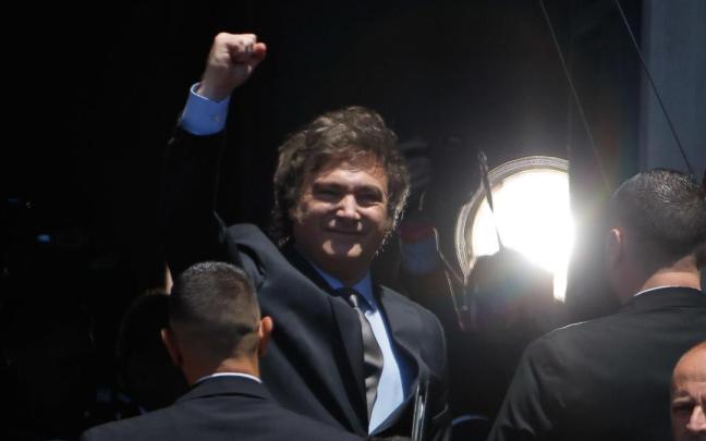 El nuevo presidente de Argentina, Javier Milei, a su llegada al Congreso de la Nación, en Buenos Aires.