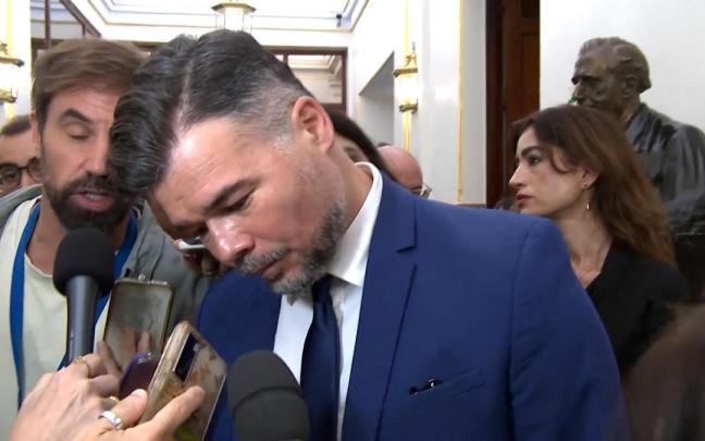 Rufián pide a Moncloa "cabeza fría" y afirma que esto no va de "ser una ambulancia"