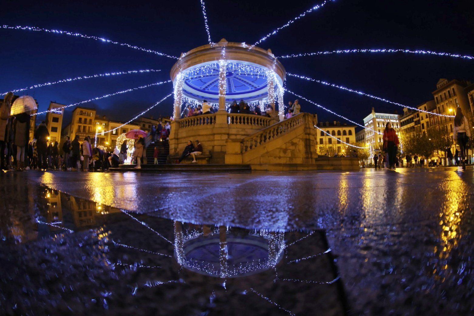 Inauguración del alumbrado de Navidad en Pamplona.