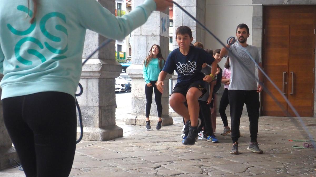 Sokak presentzia nabarmena izan du Kilometroen aurkezpenean.