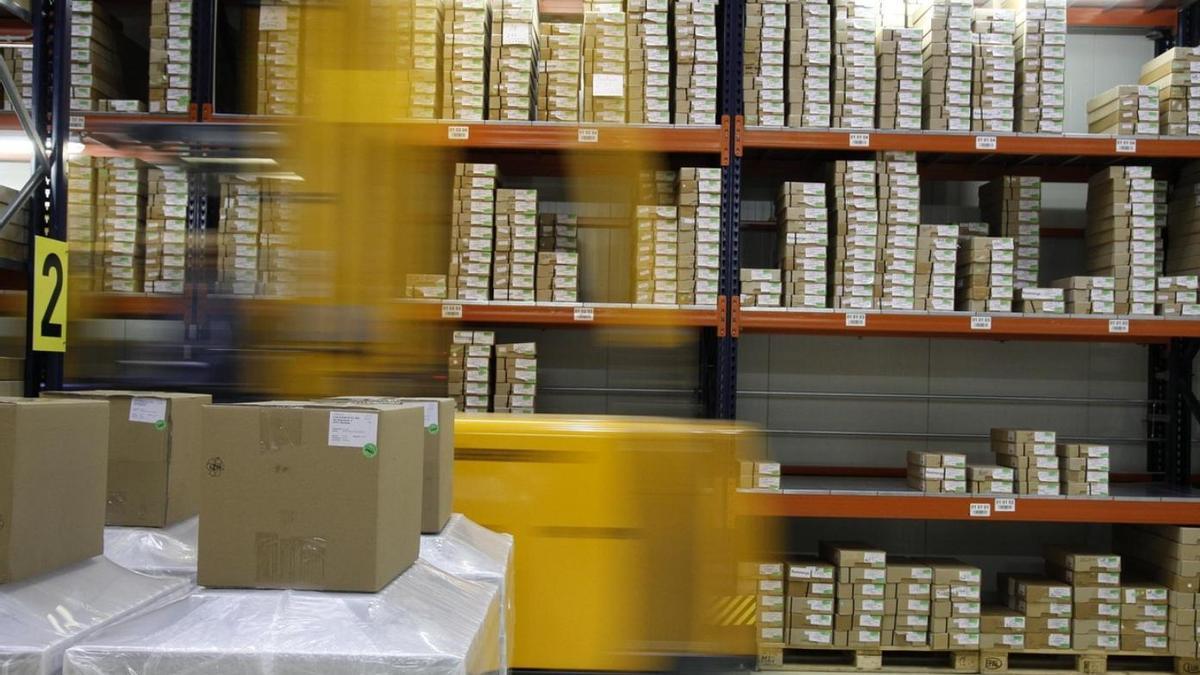Gasteizek eta Fabrikatzaileen eta Banatzaileen Elkarteak hiri-banaketaren eredu jasangarriagoa bultzatuko dute.