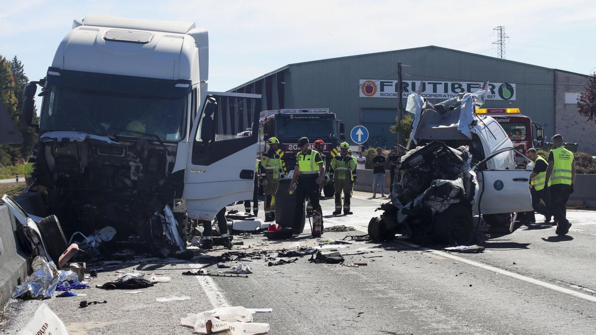 Estado en el que han quedado los vehículos implicados en el accidente.