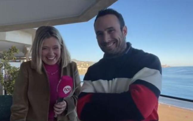 La periodista Mar Portillo y su hermano, el chef Javier Ruiz Portillo, durante uno de los intentos de entrevista.