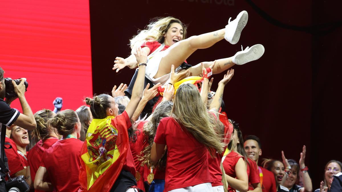 Fotos de la fiesta de celebración de la selección española tras ganar el Mundial de fútbol femenino