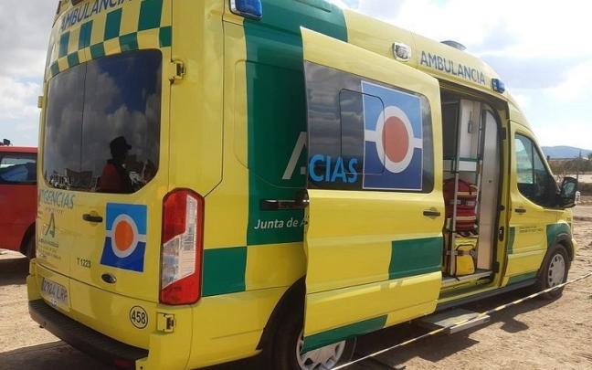 Una ambulancía de 112 Andalucía Una ambulancía de 112 Andalucía