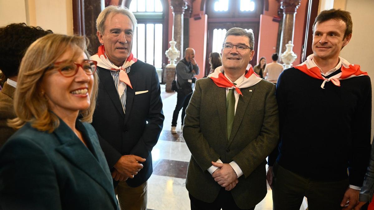 Juan Mari Aburto, junto a Andoni Goikoetxea, Jon Uriarte e Itxaso Erroteta