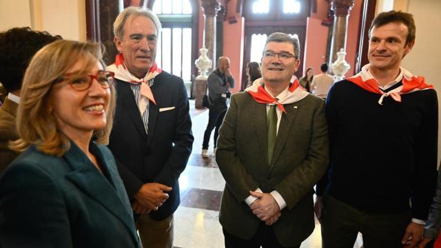 Juan Mari Aburto, junto a Andoni Goikoetxea, Jon Uriarte e Itxaso Erroteta Juan Mari Aburto, junto a Andoni Goikoetxea, Jon Uriarte e Itxaso Erroteta