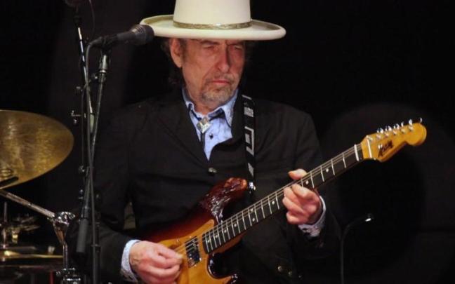 Bob Dylan durante una actuación.