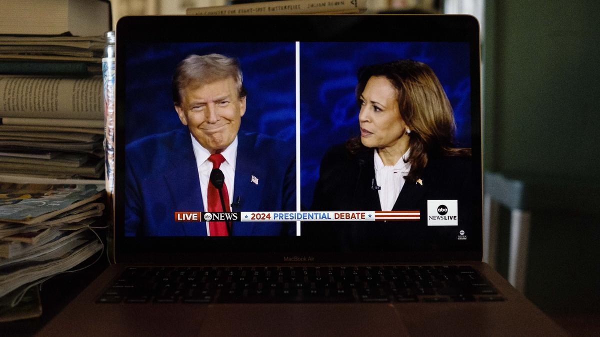 Trump y Harris en una imagen del debate que mantuvieron en septiembre.