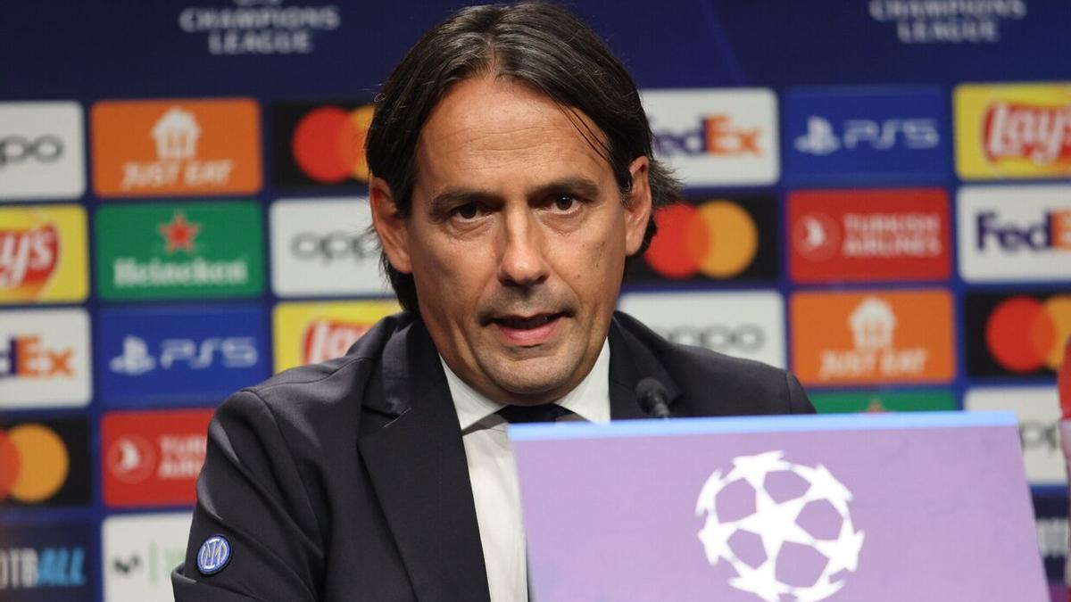 Simone Inzaghi, durante su rueda de prensa en Anoeta. / IKER AZURMENDI