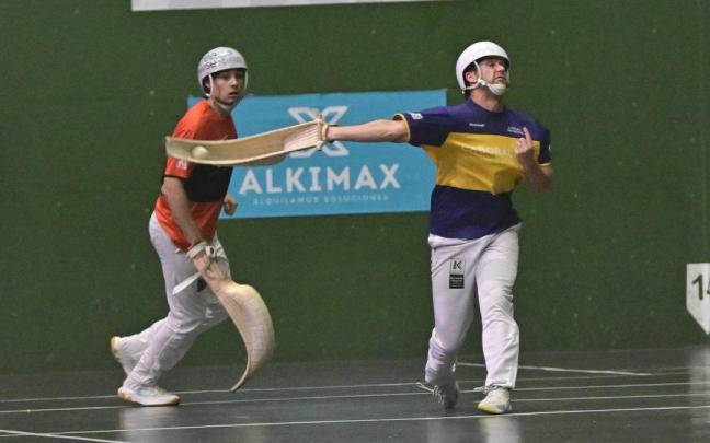 En imágenes: Urreisti-Basque superan a Goitia-Gorka en el Bilbao Iron Cup y serán semifinalistas.