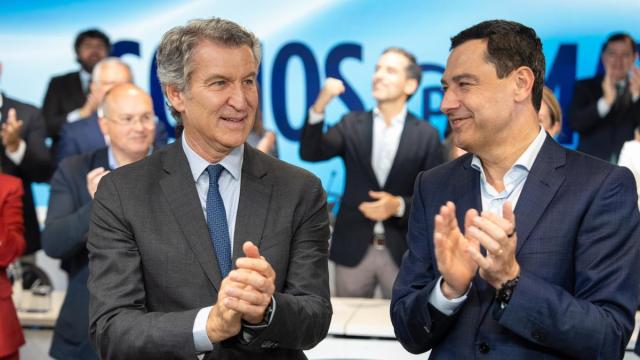 Juanma Moreno y Alberto Núñez Feijóo, en la Junta Directiva Nacional del PP.