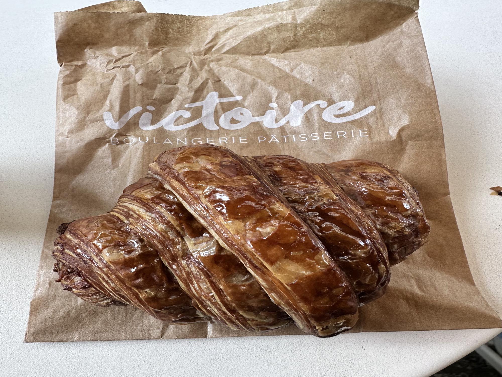 Croissant en Victoire Dary