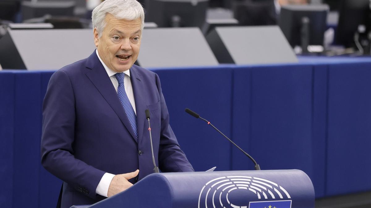 Didier Reynders, comisario de Justicia, durante su intervención en el Parlamento Europeo.