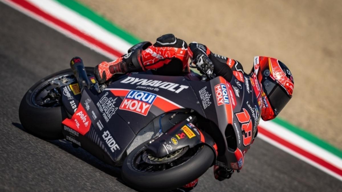 El piloto Manu González de Moto2