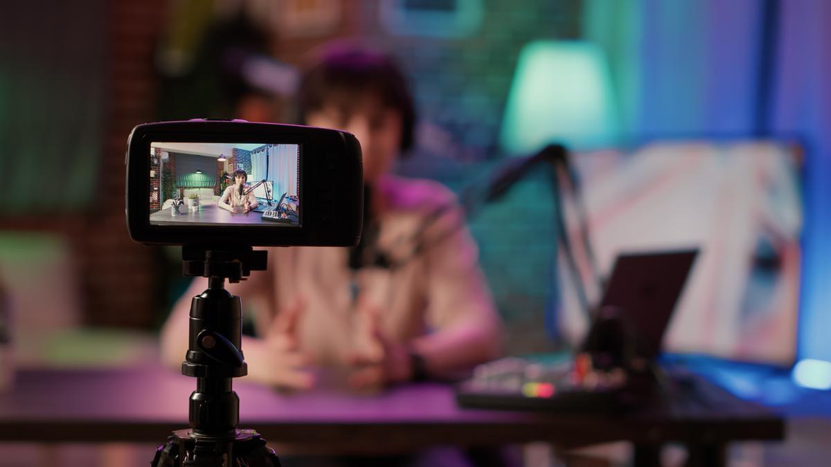 Un youtuber.