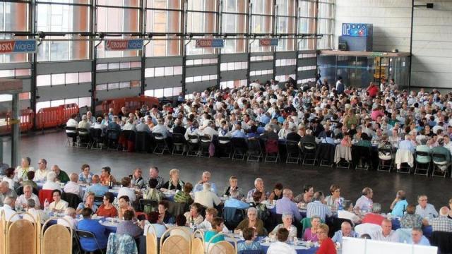 La comida de mayores se celebrará el día 12