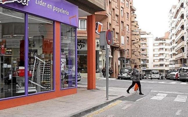 Un comercio de la calle Capuchinos de Tudela. | FOTO: F. P-N.