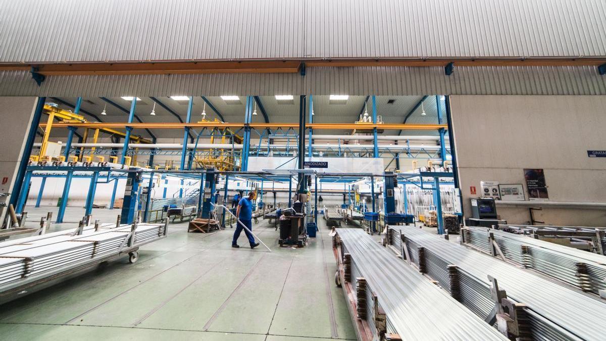 Las bajas por patologías osteomusculares han crecido en el sector de la industria.