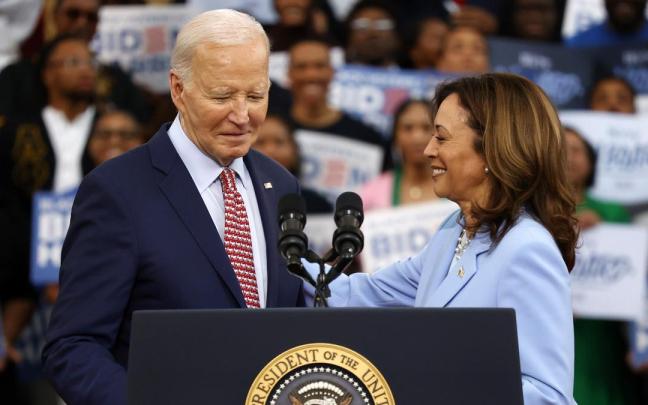 El presidente Joe Biden y la vicepresidenta Kamala Harris participaron en un mitin de campaña en el Girard College de Filadelfia, Pensilvania, el 29 de mayo de 2024