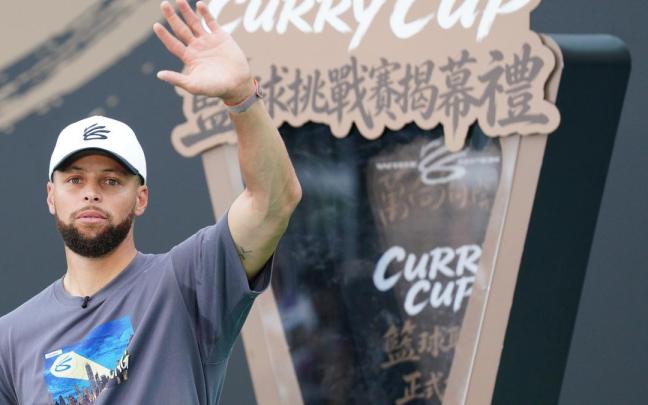 Stephen Curry permanecerá en los Golden State Warriors hasta 2029.