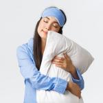 Mujer preparada para ir a dormir.