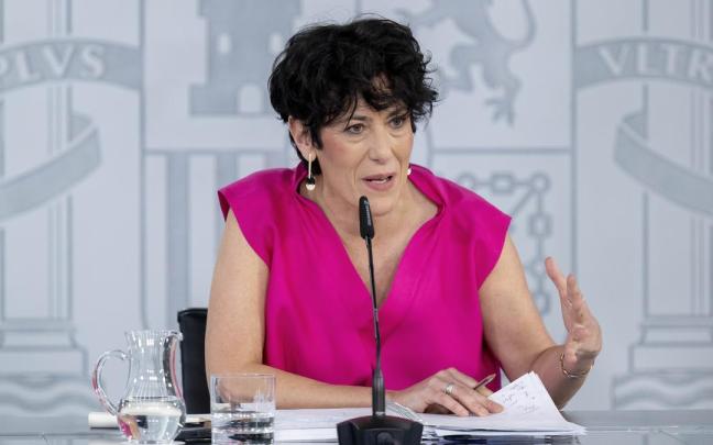 Elma Saiz, en la rueda de prensa tras el Consejo de Gobierno.